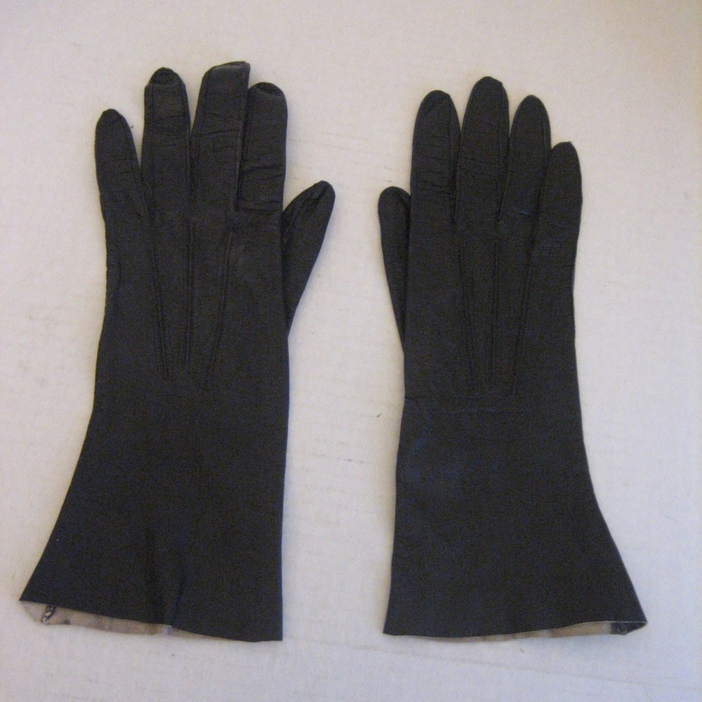 Vintage Superb Caresskin Black Leather Gloves 6.5